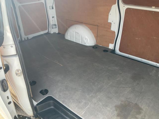 2022 Mercedes-Benz Vito 116Cdi Progressive Van 9G-Tronic (KS71NYX) Image 17