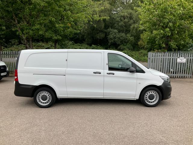 2022 Mercedes-Benz Vito 116Cdi Progressive Van 9G-Tronic (KS71NYZ) Image 13