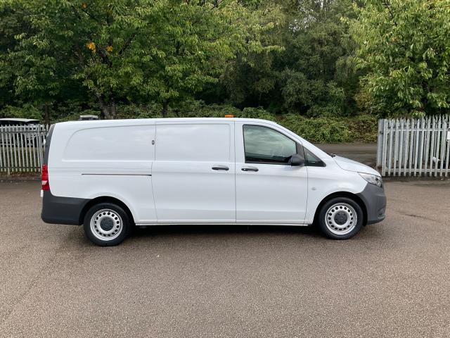 2022 Mercedes-Benz Vito 116Cdi Progressive Van 9G-Tronic (KS71NZG) Image 21