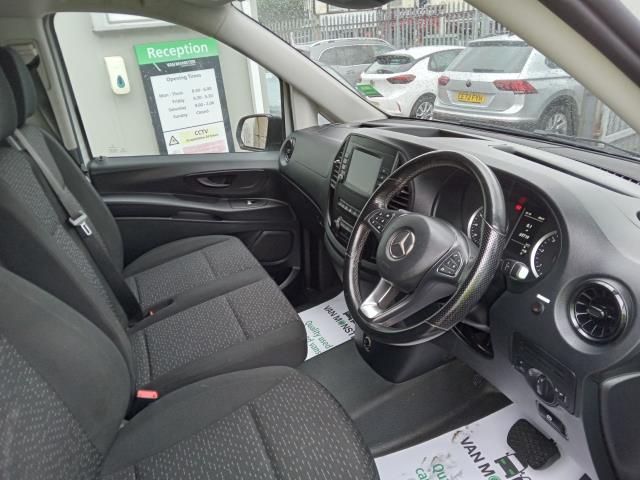 2022 Mercedes-Benz Vito 116Cdi Progressive Van 9G-Tronic (KS71NZJ) Image 17