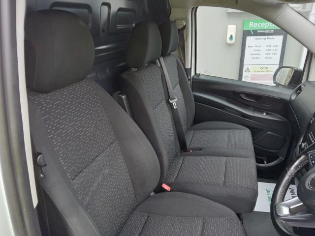 2022 Mercedes-Benz Vito 116Cdi Progressive Van 9G-Tronic (KS71NZJ) Image 18