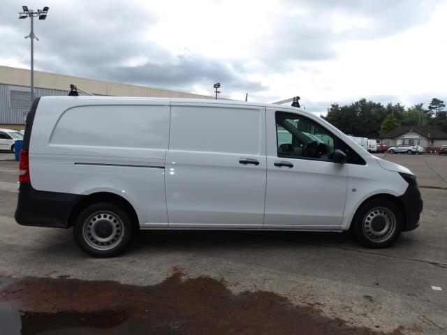 2022 Mercedes-Benz Vito 116Cdi Progressive Van 9G-Tronic (KS71NZX) Image 9