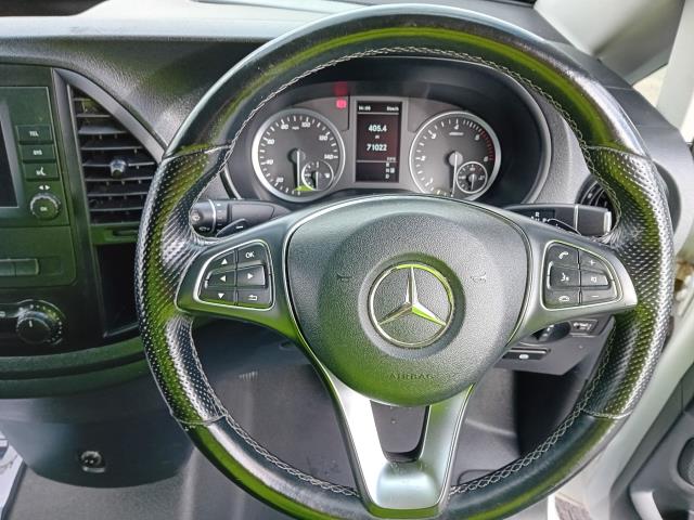 2022 Mercedes-Benz Vito 116CDI L3  PROGRESSIVE 160PS AUTO EURO 6 (KS71OAA) Image 14