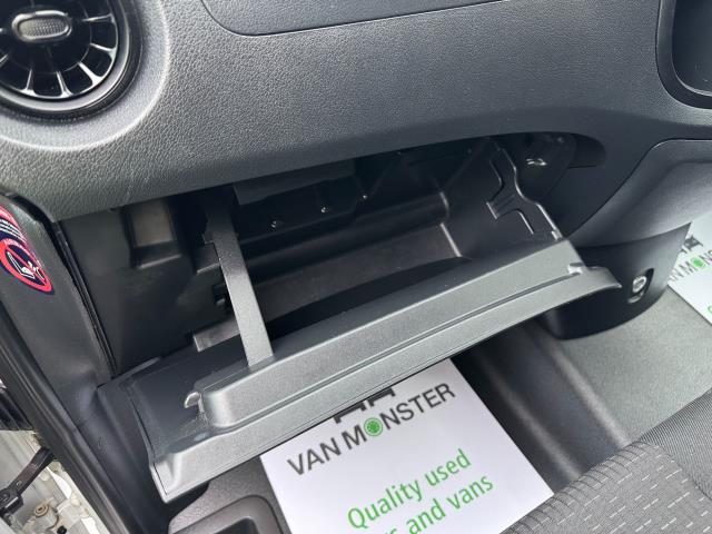 2022 Mercedes-Benz Vito 116 CDI L3 Progressive Van 9G-Tronic (KS71OAD) Image 45