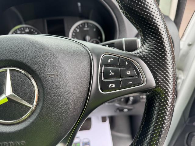 2022 Mercedes-Benz Vito 116 CDI L3 Progressive Van 9G-Tronic (KS71OAD) Image 24