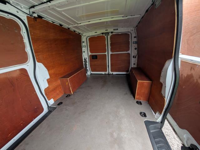 2022 Mercedes-Benz Vito 116Cdi Progressive Van 9G-Tronic (KS71OAH) Image 7