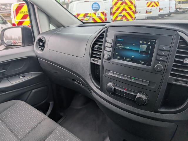 2022 Mercedes-Benz Vito 116Cdi Progressive Van 9G-Tronic (KS71OAH) Image 27