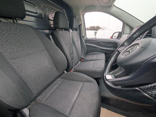 2022 Mercedes-Benz Vito 116Cdi Progressive Van 9G-Tronic (KS71OAH) Image 14