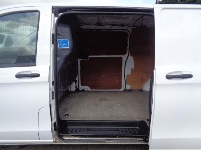 2022 Mercedes-Benz Vito 116Cdi Progressive Van 9G-Tronic (KS71OAJ) Image 17