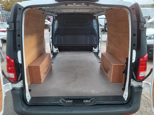 2022 Mercedes-Benz Vito 116Cdi Progressive Van 9G-Tronic (KS71OAL) Image 13