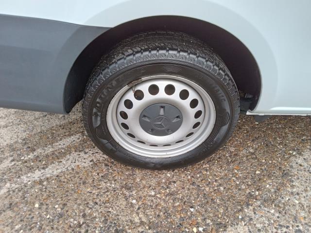 2022 Mercedes-Benz Vito 116Cdi Progressive Van 9G-Tronic (KS71OAL) Image 34