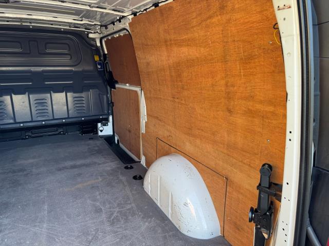 2022 Mercedes-Benz Vito 116 CDI Progressive Van 9G-Tronic (KS71OAW) Image 60