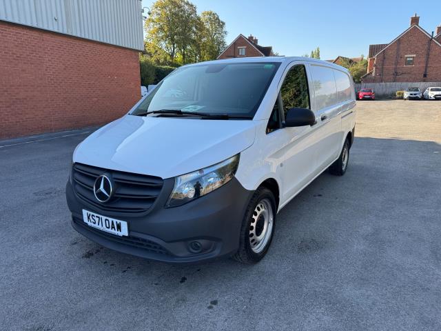 2022 Mercedes-Benz Vito 116 CDI Progressive Van 9G-Tronic (KS71OAW) Image 4