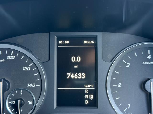 2022 Mercedes-Benz Vito 116 CDI Progressive Van 9G-Tronic (KS71OAW) Image 12