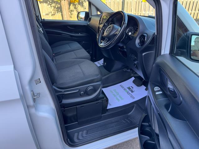2022 Mercedes-Benz Vito 116 CDI Progressive Van 9G-Tronic (KS71OAW) Image 13