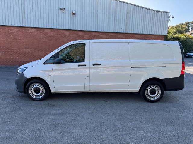 2022 Mercedes-Benz Vito 116 CDI Progressive Van 9G-Tronic (KS71OAW) Image 6