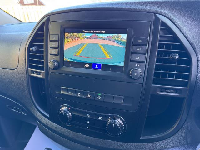 2022 Mercedes-Benz Vito 116 CDI Progressive Van 9G-Tronic (KS71OAW) Image 35