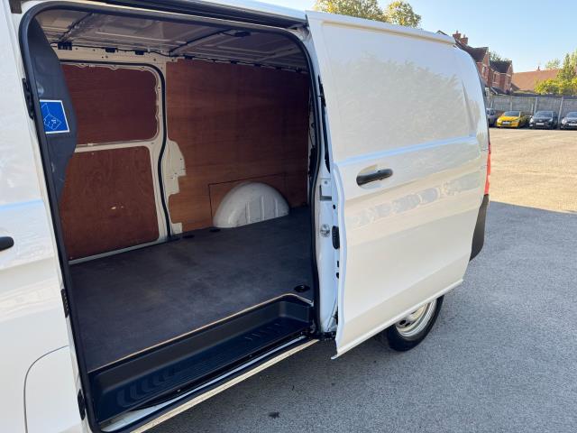 2022 Mercedes-Benz Vito 116 CDI Progressive Van 9G-Tronic (KS71OAW) Image 51