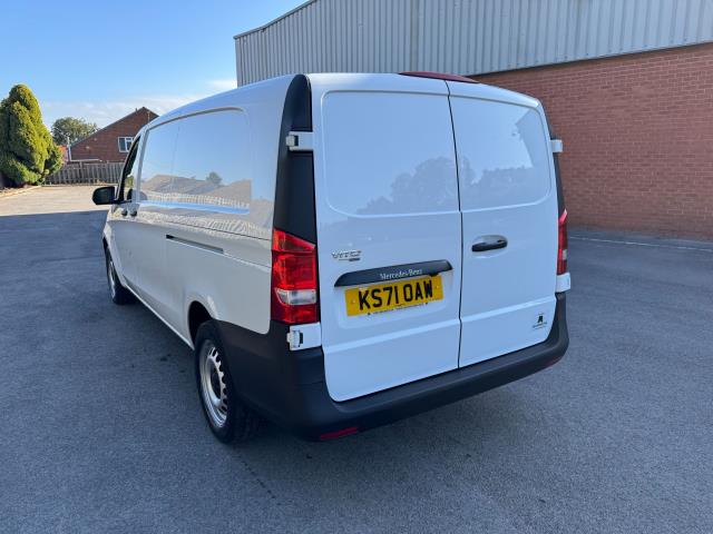 2022 Mercedes-Benz Vito 116 CDI Progressive Van 9G-Tronic (KS71OAW) Image 7