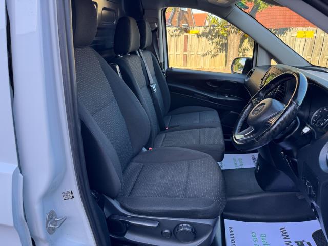 2022 Mercedes-Benz Vito 116 CDI Progressive Van 9G-Tronic (KS71OAW) Image 16