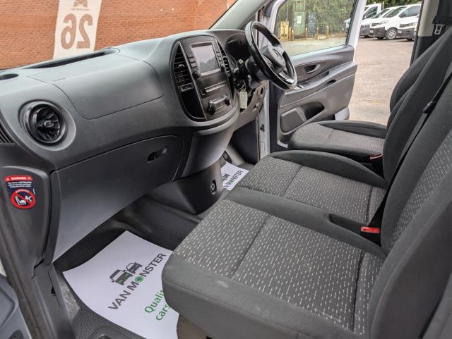 2022 Mercedes-Benz Vito 116 CDI Progressive Van 9G-Tronic (KS71OAZ) Image 29