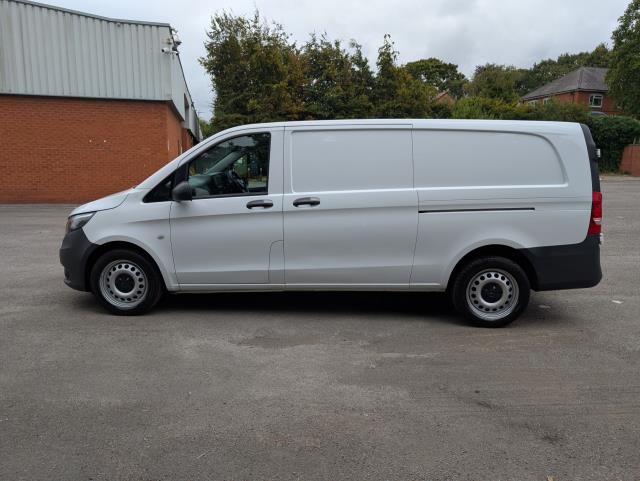 2022 Mercedes-Benz Vito 116 CDI Progressive Van 9G-Tronic (KS71OAZ) Image 8