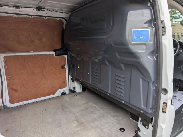 2022 Mercedes-Benz Vito 116 CDI Progressive Van 9G-Tronic (KS71OAZ) Image 15