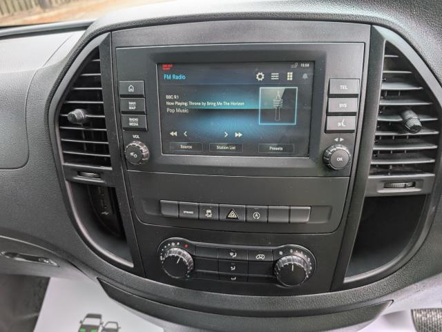 2022 Mercedes-Benz Vito 116 CDI Progressive Van 9G-Tronic (KS71OAZ) Image 34