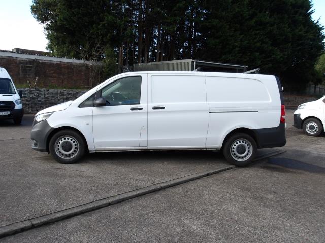 2022 Mercedes-Benz Vito 116Cdi Progressive Van 9G-Tronic (KS71OBD) Image 4
