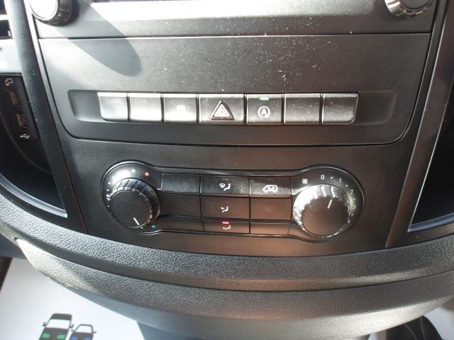 2022 Mercedes-Benz Vito 116Cdi Progressive Van 9G-Tronic (KS71OBN) Image 28