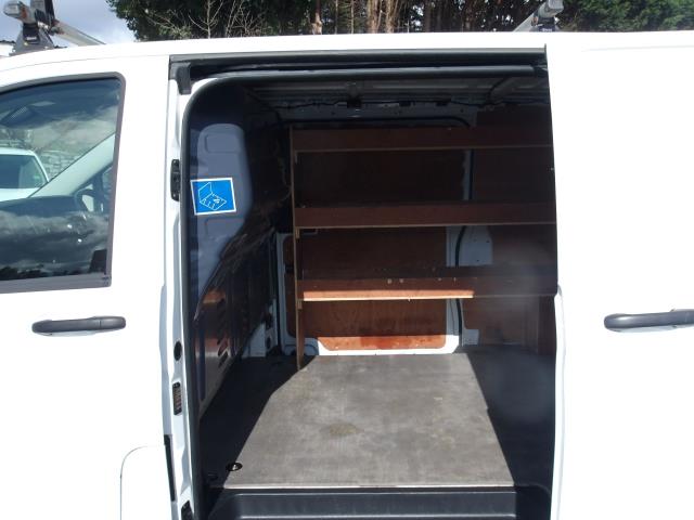 2022 Mercedes-Benz Vito 116Cdi Progressive Van 9G-Tronic (KS71OBN) Image 16