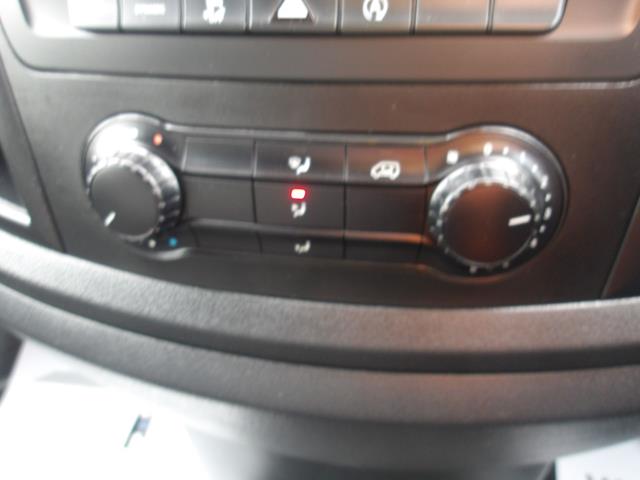 2022 Mercedes-Benz Vito 116Cdi Progressive Van 9G-Tronic (KS71OBR) Image 26