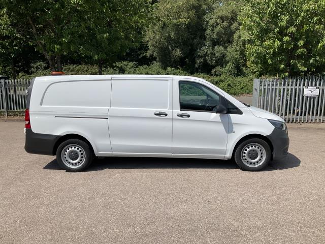 2022 Mercedes-Benz Vito 116Cdi Progressive Van 9G-Tronic (KS71OCJ) Image 15