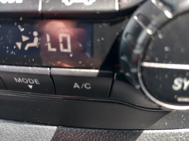 2023 Mercedes-Benz Vito 114CDI L2 PROGRESSIVE 140PS AIR CON EURO 6 SAT NAV (KS72FXM) Image 22