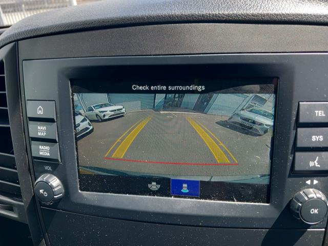 2023 Mercedes-Benz Vito 114CDI L2 PROGRESSIVE 140PS AIR CON EURO 6 SAT NAV (KS72FXM) Image 25