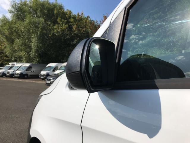 2023 Mercedes-Benz Vito 114Cdi Progressive Van (KS72HDE) Image 17