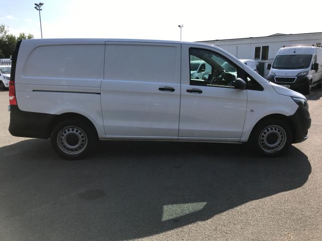 2023 Mercedes-Benz Vito 114Cdi Progressive Van (KS72HDE) Image 12
