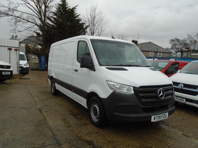 2019 Mercedes-Benz Sprinter 3.5T H1 Van (KT19FZU) Image 1