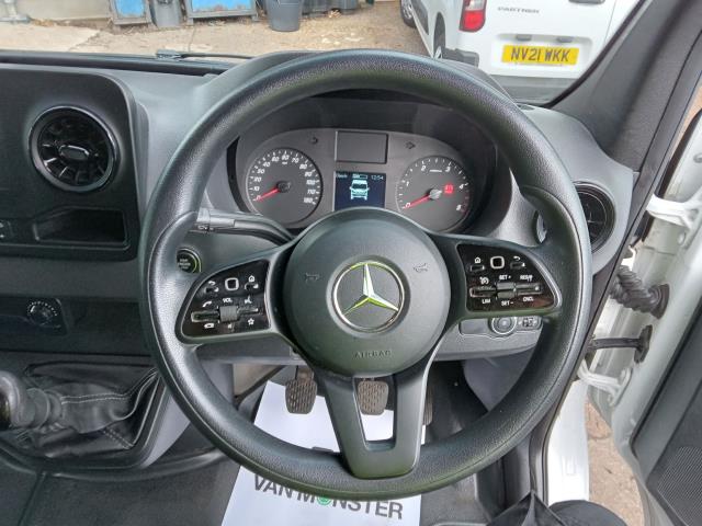 2021 Mercedes-Benz Sprinter 3.5T H2 Progressive Van (KT21SVN) Image 26