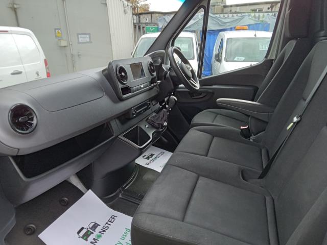 2021 Mercedes-Benz Sprinter 3.5T H2 Progressive Van (KT21SVN) Image 17
