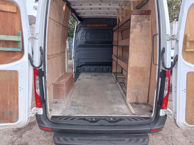 2021 Mercedes-Benz Sprinter 3.5T H2 Progressive Van (KT21SVN) Image 14