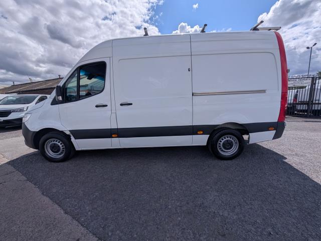 2021 Mercedes-Benz Sprinter 3.5T H2 Progressive Van (KT21TGK) Image 6