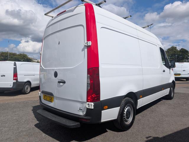 2021 Mercedes-Benz Sprinter 3.5T H2 Progressive Van (KT21TGK) Image 12