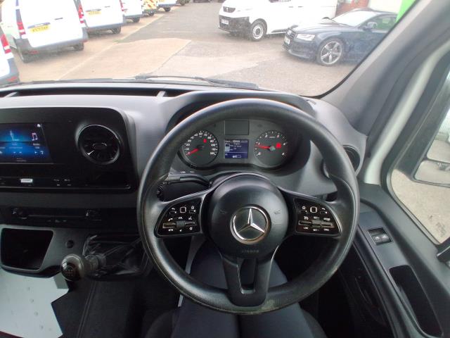 2021 Mercedes-Benz Sprinter 3.5T H2 Progressive Van (KT21TJV) Image 26