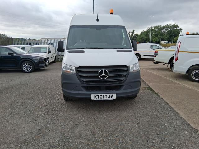 2021 Mercedes-Benz Sprinter 3.5T H2 Progressive Van (KT21TJV) Image 3