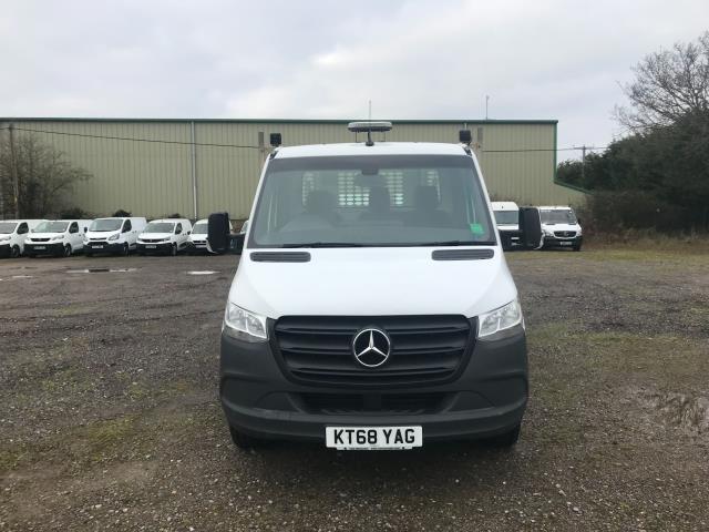 2019 Mercedes-Benz Sprinter 3.5T Drop Side with Tail Lift Euro 6 (KT68YAG) Image 2