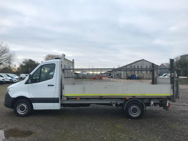 2019 Mercedes-Benz Sprinter 3.5T Drop Side with Tail Lift Euro 6 (KT68YAG) Image 8