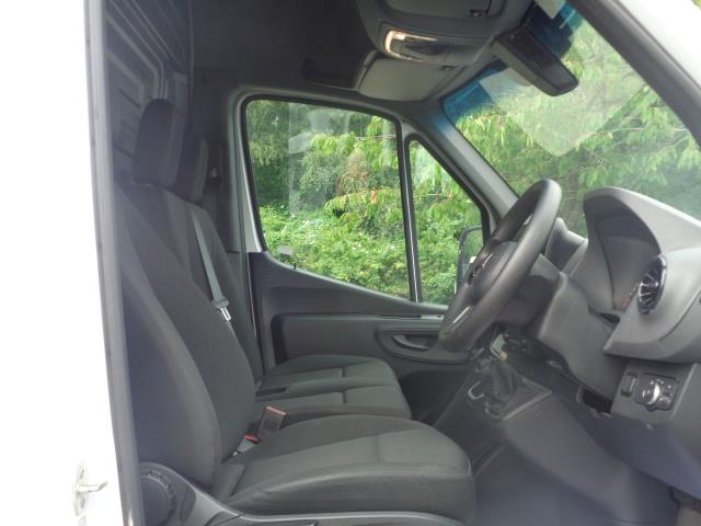 2021 Mercedes-Benz Sprinter 3.5T H2 Progressive Van LWB (KT70EVY) Image 12