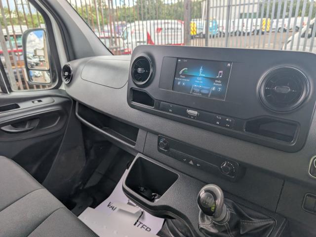 2021 Mercedes-Benz Sprinter 316CDI 13FT DROPSIDE 160PS PROGRESSIVE EURO 6   (KV70OVO) Image 24