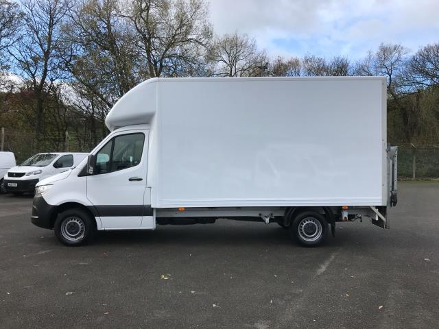 2020 Mercedes-Benz Sprinter 3.5T 316 CDI LUTON VAN (KV70POF) Image 4